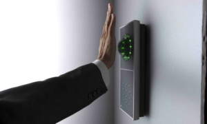 Handvenenscanner seitlich mit grünen LEDs